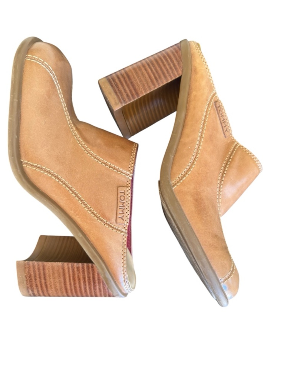 1990’s VintageTommy Hilfiger Tan Leather Block Heel Mules
